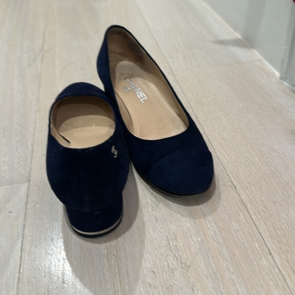 Chanel ballet flat kitten heel navy suede - Picture 2 of 4